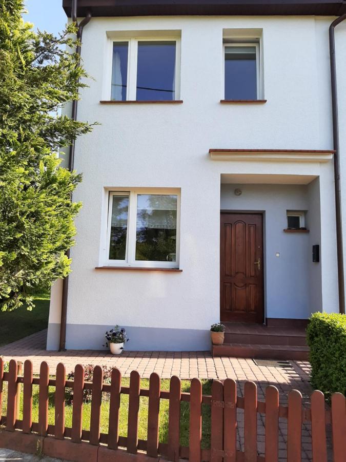 Apartament - 3 Pokojowe Dwupoziomowe Mieszkanie Z Ogrodem Крокова Екстериор снимка