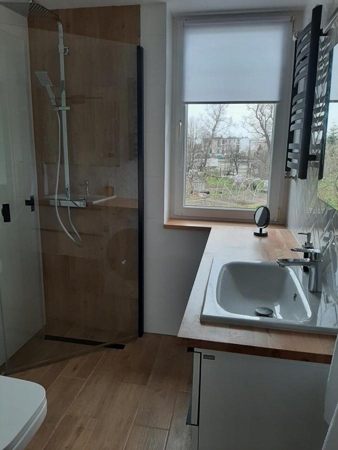 Apartament - 3 Pokojowe Dwupoziomowe Mieszkanie Z Ogrodem Крокова Екстериор снимка